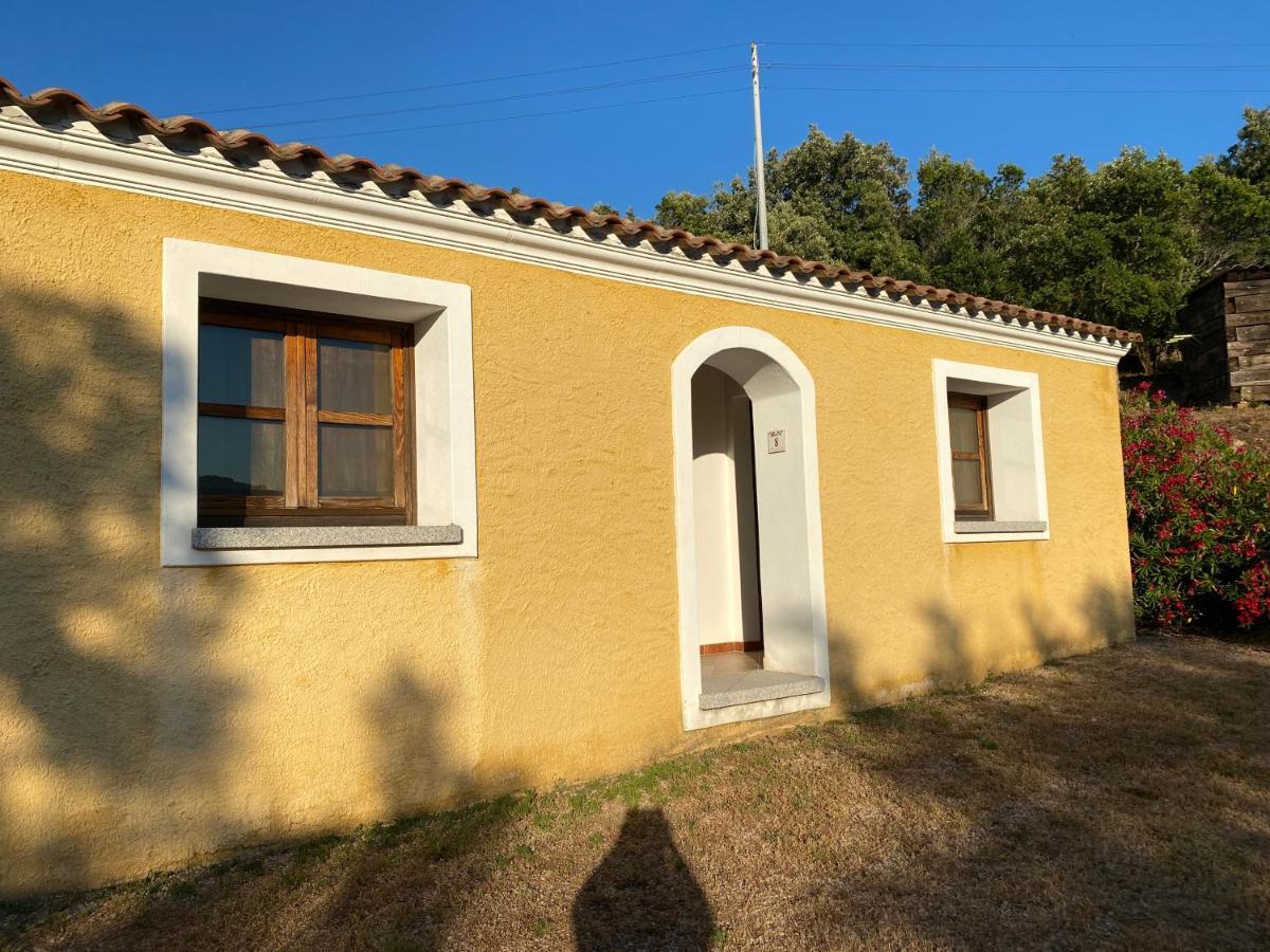 Li Paduleddi Country Guest House Ольбия Экстерьер фото